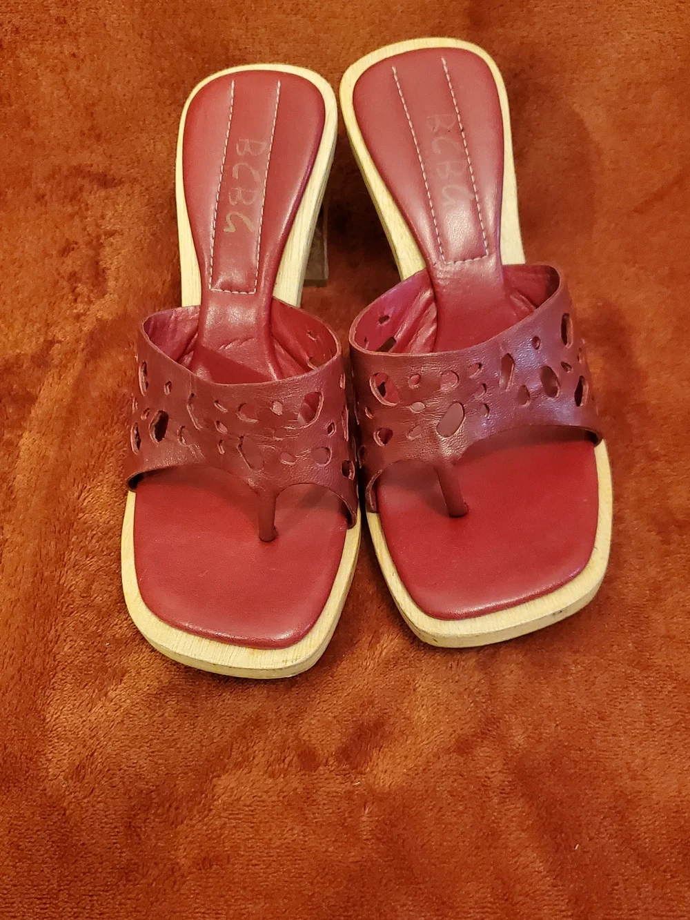 BCBG Red Leather Cutout Thong Heeled Sandals